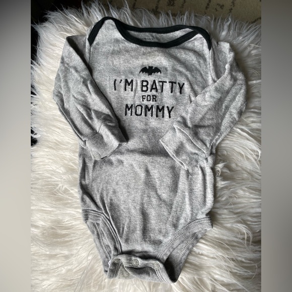 🦇 Bat Halloween Baby Outfit - Picture 2 of 8